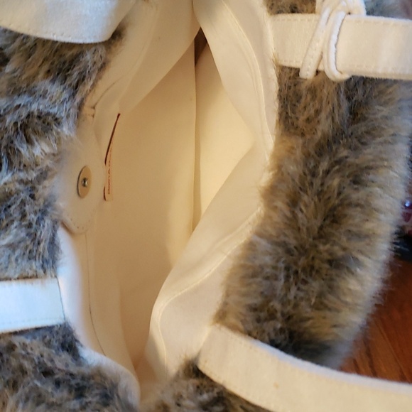 WOMENS WINTER PURSE BAG, WHITE - Picture 4 of 5